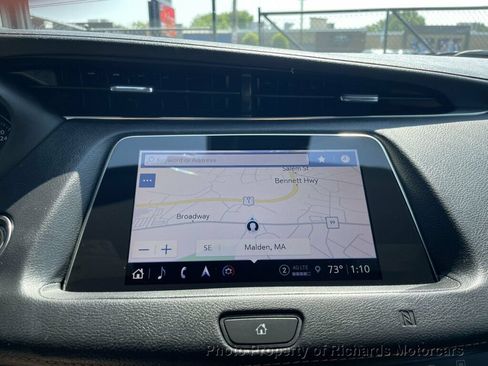 Used 2021 Cadillac XT4 Sport w/ Sun And Sound Package AWD/4WD image 12