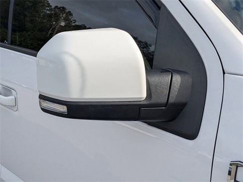 Used 2019 Ford F150 Lariat w/ Max Trailer Tow Package image 10