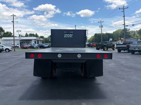 Used 2018 Ford F650 2WD Regular Cab Super Duty image 14