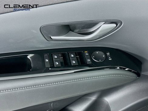 New 2026 Hyundai Tucson Limited image 24