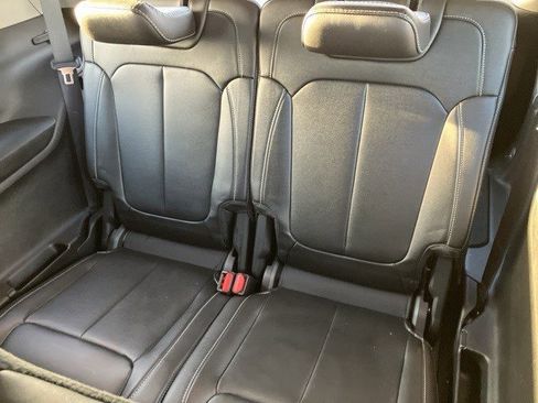 Used 2023 Jeep Grand Cherokee L Limited image 24