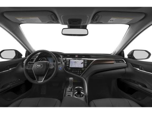 Used 2020 Toyota Camry XLE FWD image 8
