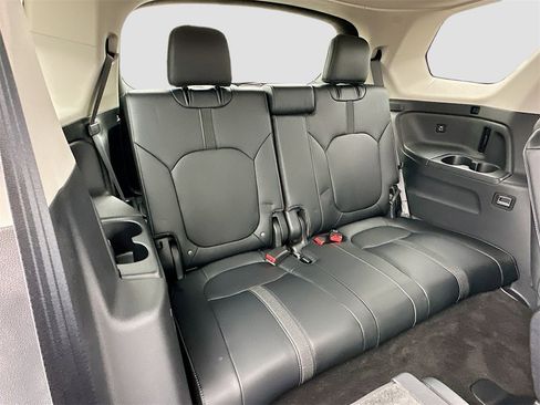 Used 2023 Honda Pilot EX-L image 26