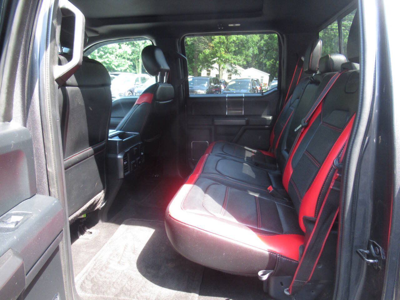 Used 2019 Ford F150 Lariat AWD/4WD image 16