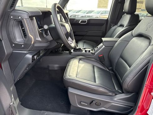 New 2025 Ford Bronco Badlands image 21