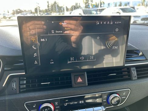 Used 2022 Audi A4 2.0T Premium Plus image 16