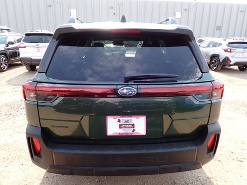 Used 2026 Subaru Outback Premium AWD/4WD image 3