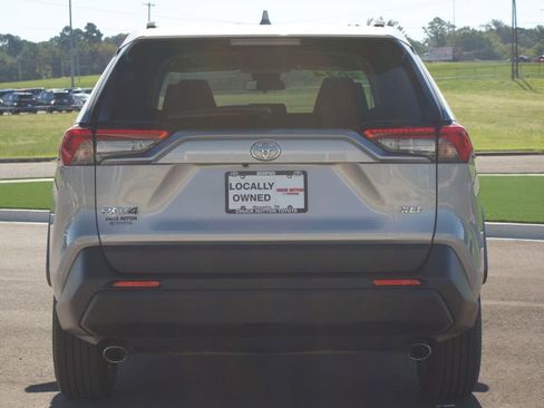 Used 2024 Toyota RAV4 XLE image 3
