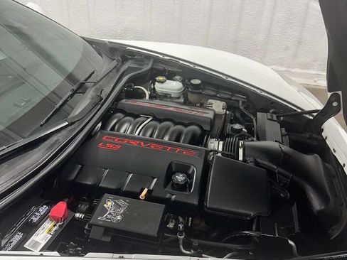 Used 2008 Chevrolet Corvette Indy 500 Pace Car Replica 2dr w/ Preferred Equipment Group image 13