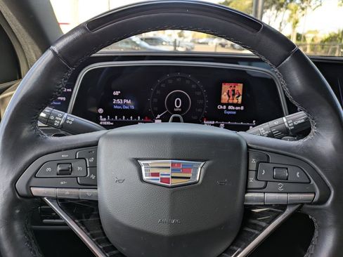 Used 2022 Cadillac Escalade ESV Sport w/ Touring Package image 35