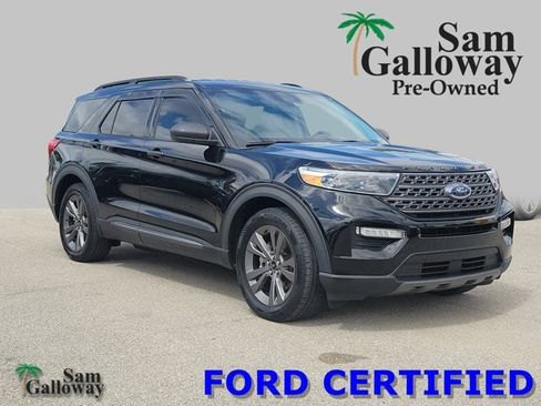 Certified 2021 Ford Explorer XLT w/ Equipment Group 202A image 1