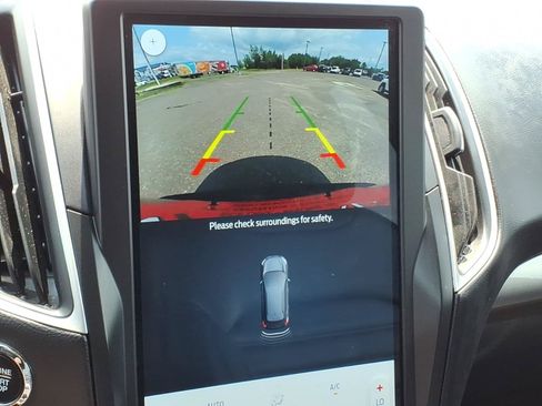 Certified 2024 Ford Edge SEL AWD/4WD image 15