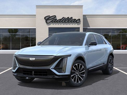 New 2026 Cadillac Lyriq Sport image 6
