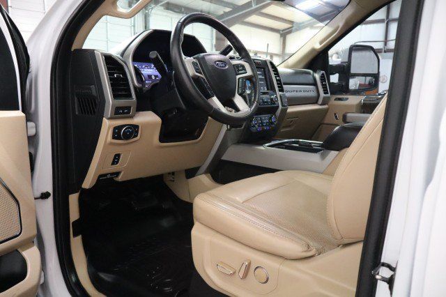 Used 2019 Ford F250 Lariat w/ Lariat Value Package AWD/4WD image 33