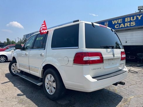 Used 2007 Lincoln Navigator Ultimate image 8