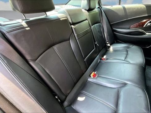 Used 2012 Buick LaCrosse Premium FWD image 27