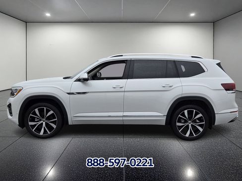 New 2026 Volkswagen Atlas SEL Premium R-Line AWD/4WD image 2