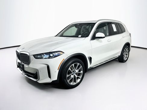 Used 2026 BMW X5 sDrive40i RWD image 3