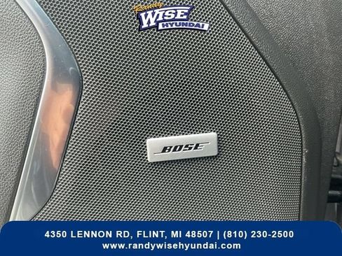 Used 2022 Chevrolet Tahoe LT AWD/4WD image 23