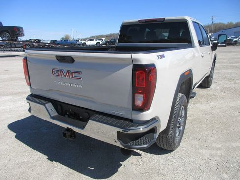 New 2026 GMC Sierra 2500 SLE w/ SLE Value Package; AWD/4WD image 4