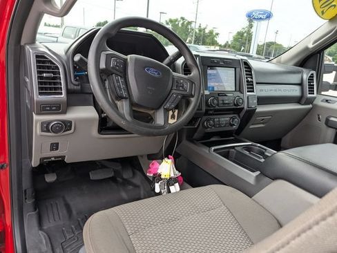 Used 2018 Ford F250 XLT w/ XLT Premium Package AWD/4WD image 22