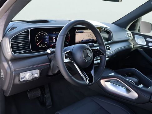 New 2026 Mercedes-Benz GLE 580 4MATIC image 17