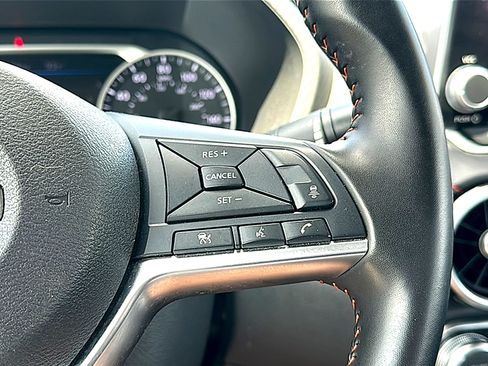 Used 2025 Nissan Sentra SR w/ Midnight Edition FWD image 28