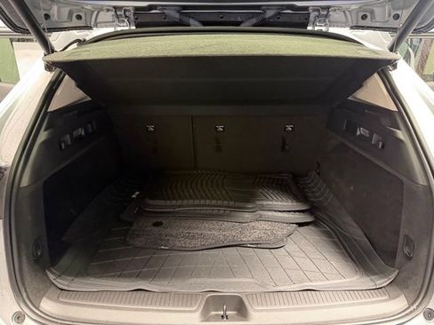 Used 2023 Buick Envision Avenir image 29