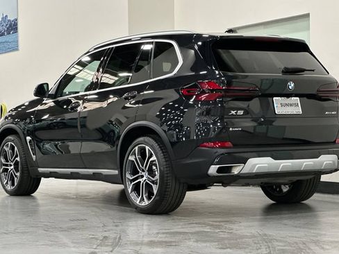 Used 2026 BMW X5 xDrive40i w/ Premium Package AWD/4WD image 6