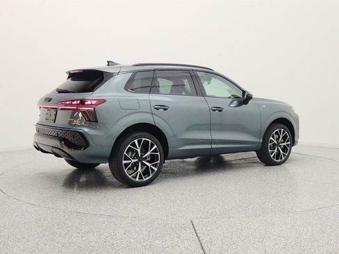 New 2026 Audi Q3 quattro 2.0T AWD/4WD image 5