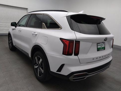 Used 2021 Kia Sorento S FWD image 5