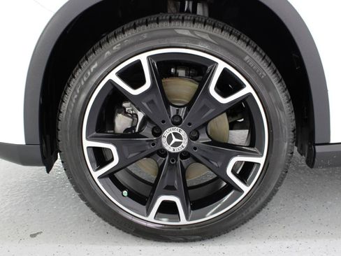 Used 2020 Mercedes-Benz GLA 250 w/ Convenience Package image 80