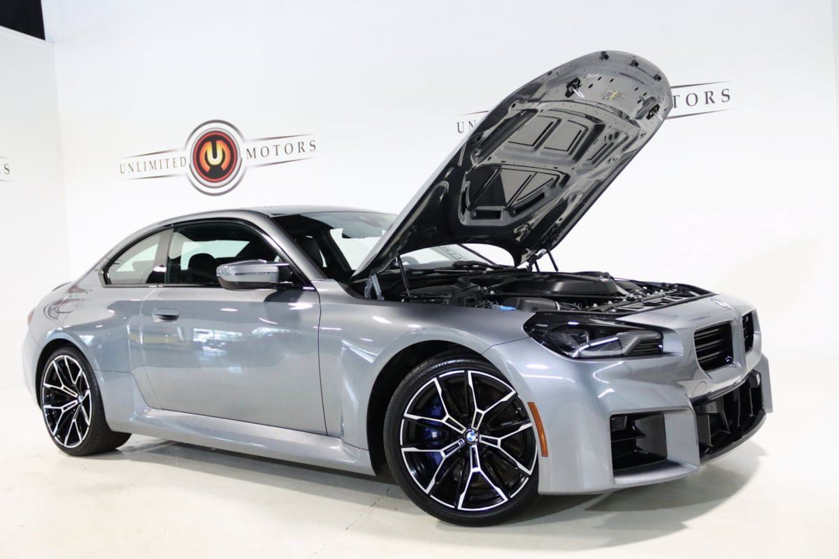 Used 2025 BMW M2 w/ Lighting Package RWD image 40