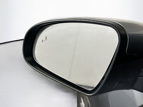 Used 2021 Hyundai Kona Ultimate w/ Cargo Package FWD image 16