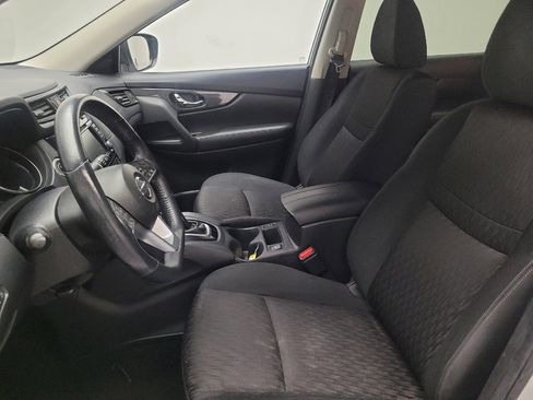 Used 2019 Nissan Rogue SV image 17