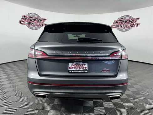 Used 2021 Lincoln Nautilus Reserve w/ Monochromatic Package image 6