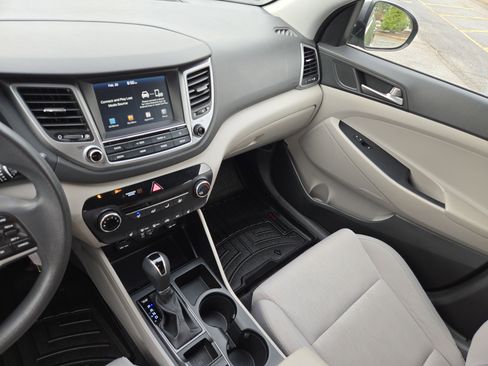 Used 2018 Hyundai Tucson SEL image 24