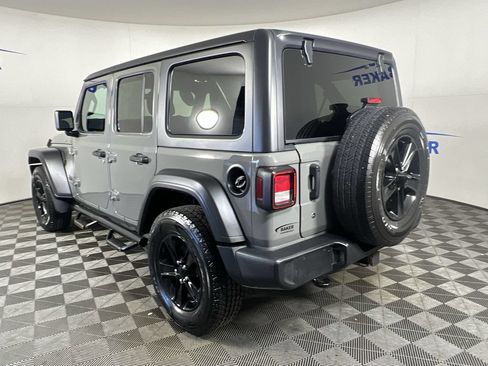 Used 2019 Jeep Wrangler Unlimited Sport AWD/4WD image 7