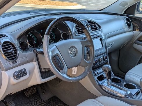 Used 2016 Buick Enclave Leather FWD image 12