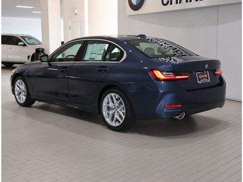 Used 2026 BMW 330i Sedan w/ Premium Package RWD image 5