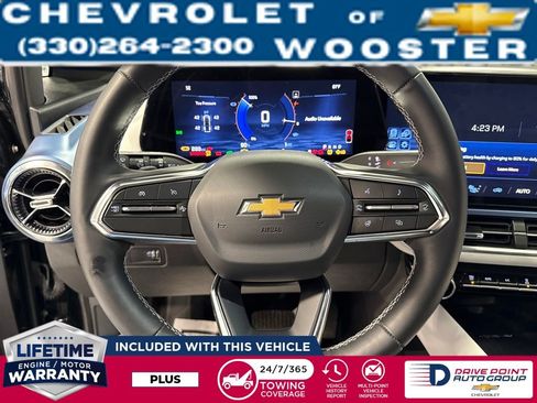 Used 2025 Chevrolet Equinox EV LT image 15