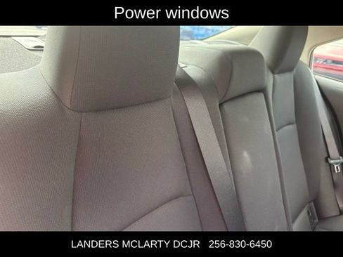 Used 2023 Toyota Corolla LE FWD image 15