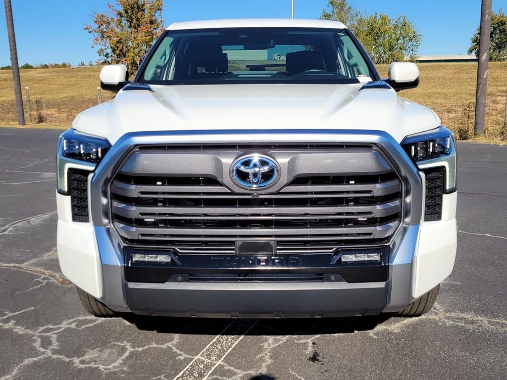 Used 2024 Toyota Tundra Limited AWD/4WD image 2
