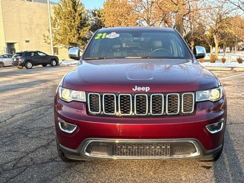 Used 2021 Jeep Grand Cherokee Limited image 32