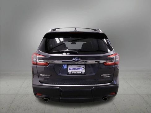 Used 2024 Subaru Ascent Touring image 5