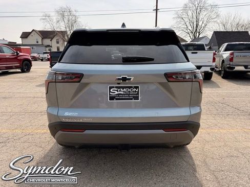 New 2026 Chevrolet Equinox LT image 6