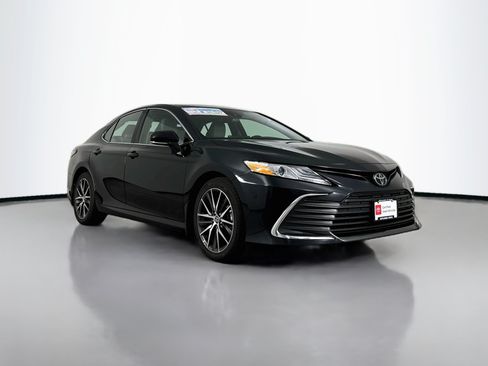 Certified 2023 Toyota Camry XLE w/ Protection Package (Q2) (TMS) AWD/4WD image 1