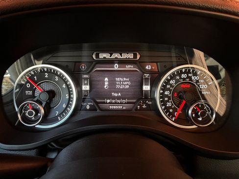 Certified 2022 RAM 1500 Laramie image 29