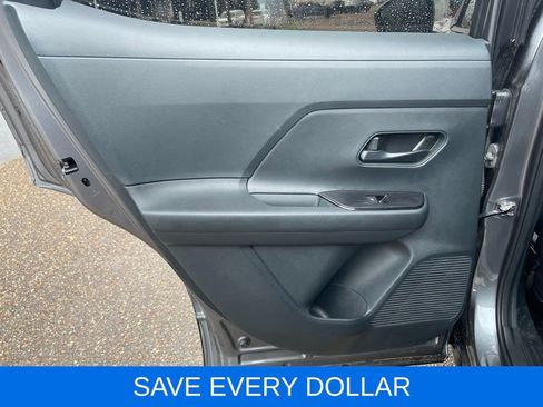 Used 2025 Nissan Kicks S FWD image 15