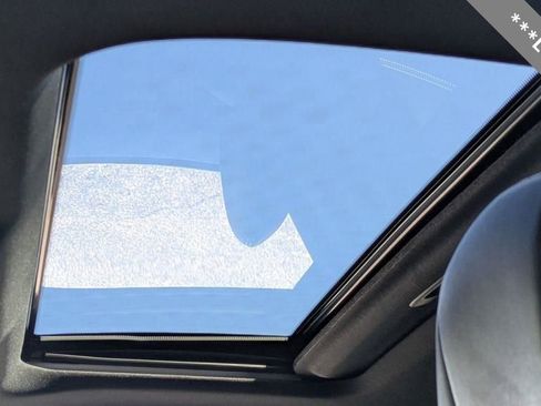 Used 2022 INFINITI Q60 3.0t Luxe w/ Essential Package image 9